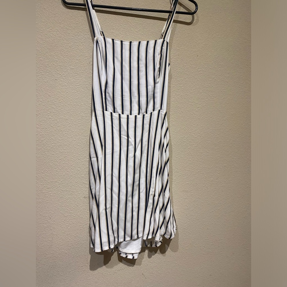 Hollister dress